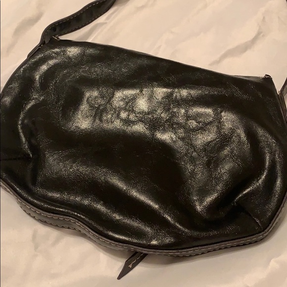 Black Leather Crossbody Purse - Picture 4 of 6